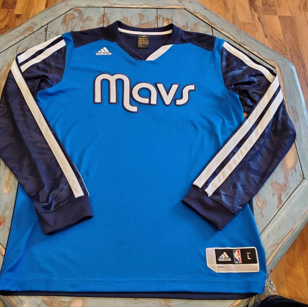 Mavricks light weight  pullover